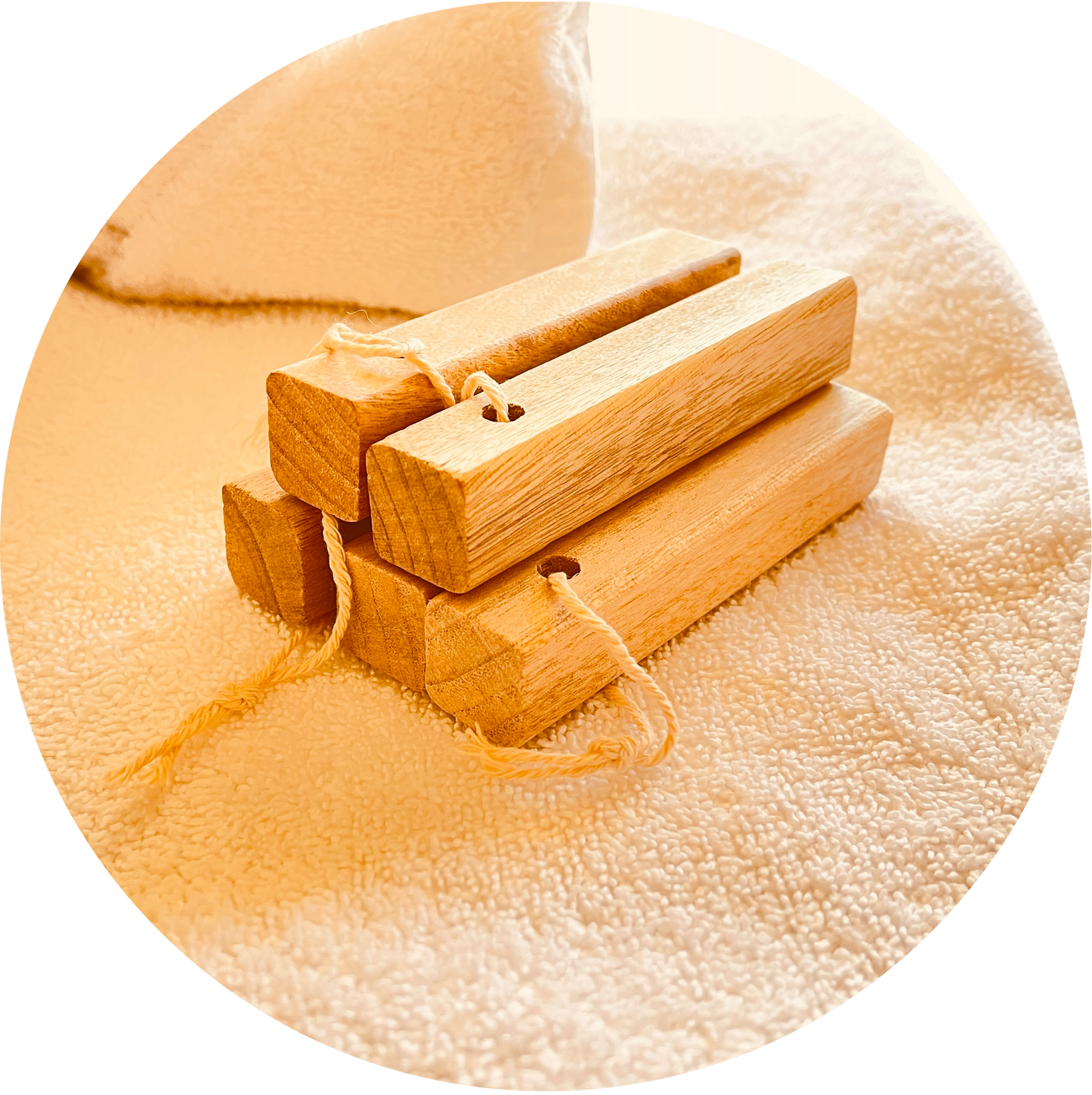 Natural Camphor Wood Strips Simpelhaus