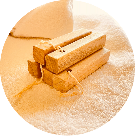 Natural Camphor Wood Strips Simpelhaus