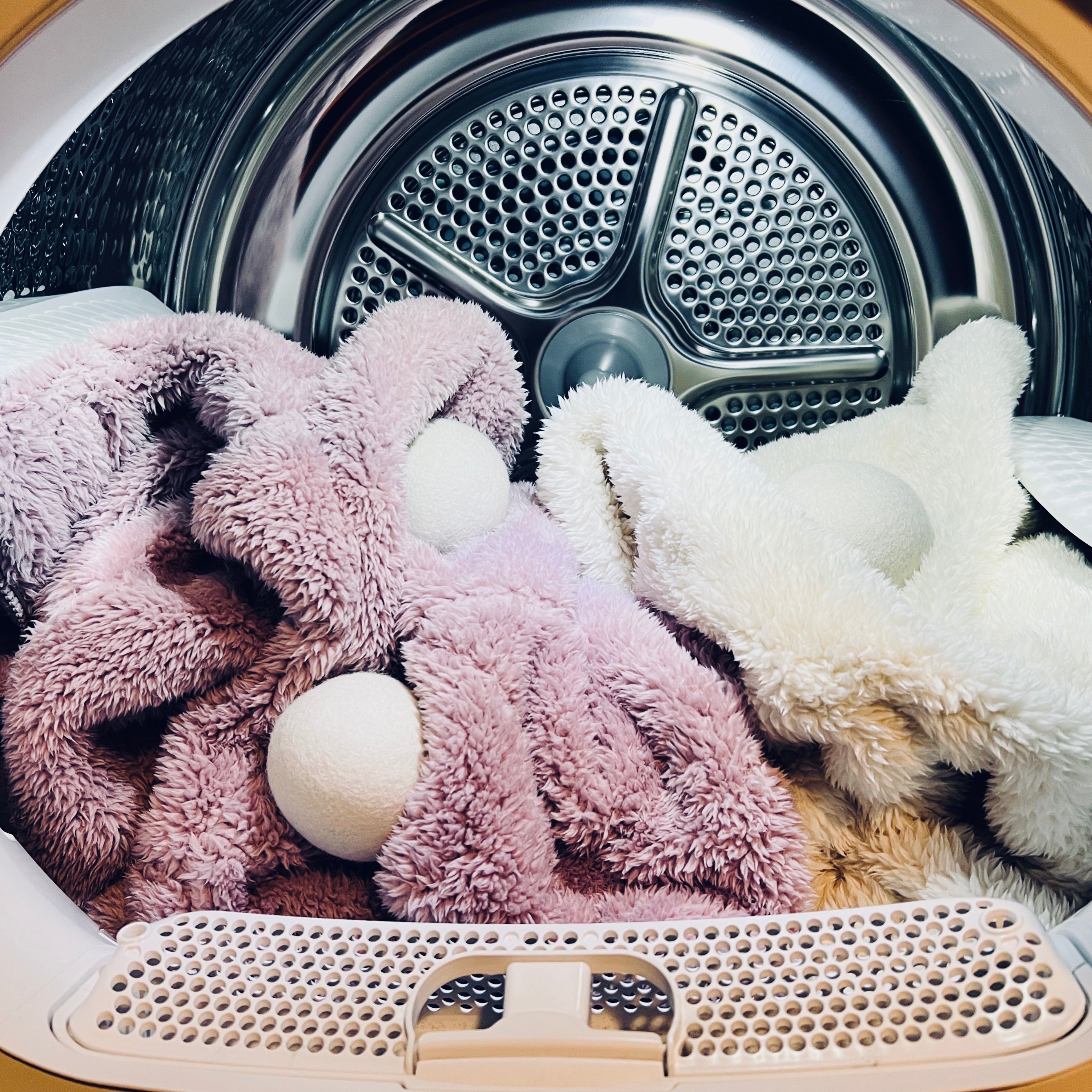 Why Use Wool Dryer Balls ? - Simpelhaus