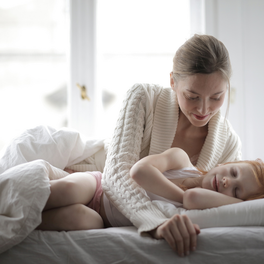 Essential oils for better sleep: how to help your child (and yourself) get a good night's rest - Simpelhaus