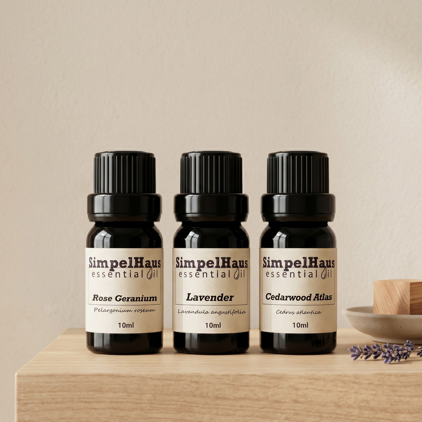 Simpelhaus 3 Essential Oil Pack with Cube Wooden Aroma Diffuser - E