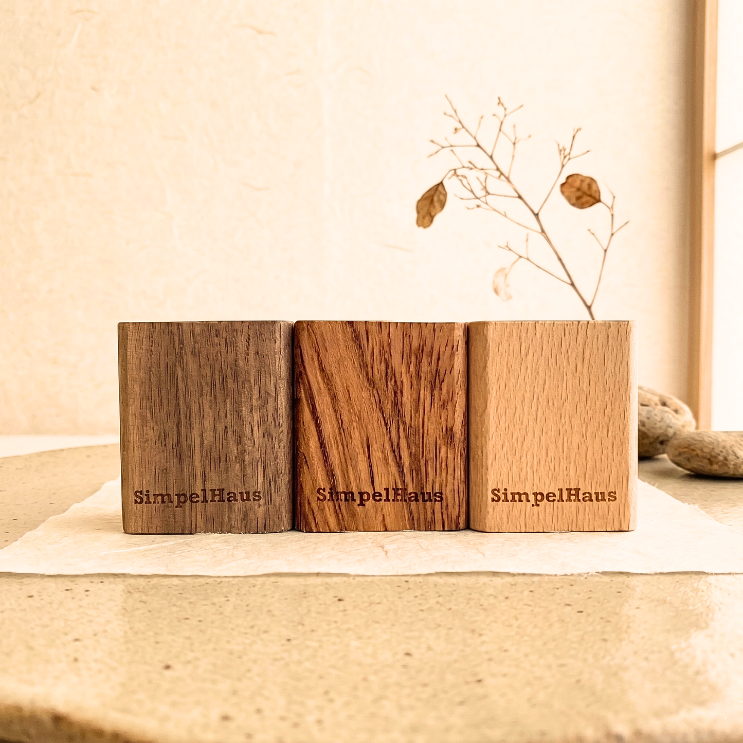 Simpelhaus 3 Essential Oil Pack with Cube Wooden Aroma Diffuser - D